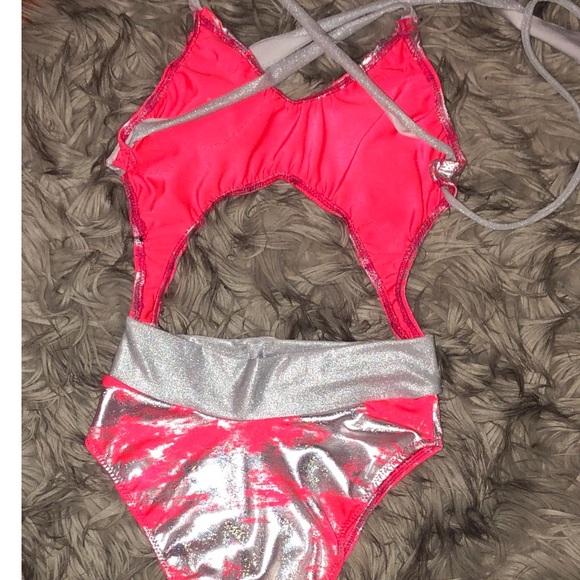 Pink and silver one piece - Picture 3 of 6